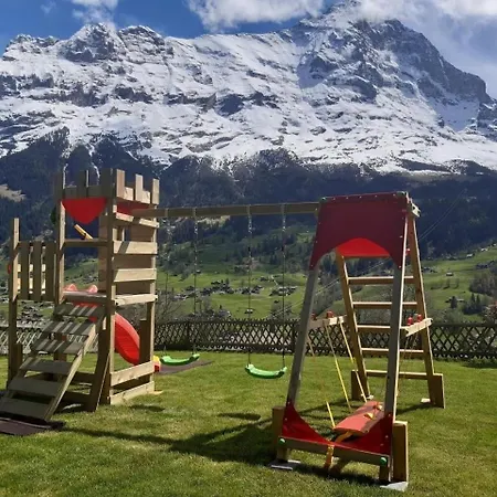 Burgstein, Alpenrose Apartment